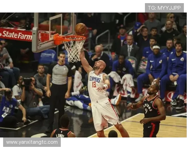 国王队迎战快船全力出击 力图延续连胜势头争夺季后赛席位