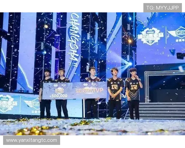 CSGO战术解析：深入探讨RNG战队的反击策略与执行技巧