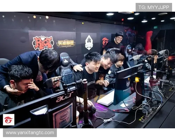 张娜专访：从新手到职业选手的英雄联盟成长之路回顾