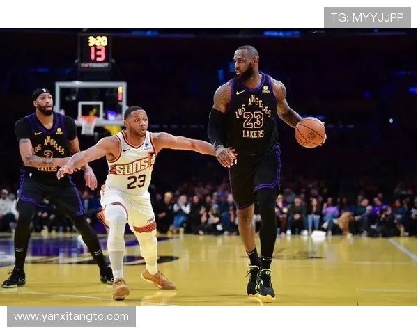 2007年骑士与湖人对决回顾：传奇对抗与篮球盛宴的经典瞬间