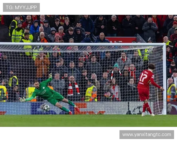 利物浦与巴黎圣日耳曼精彩对决全场录像回放及精彩瞬间解析 利物浦与巴黎圣日耳曼精彩对决全场录像回放及精彩瞬间解析